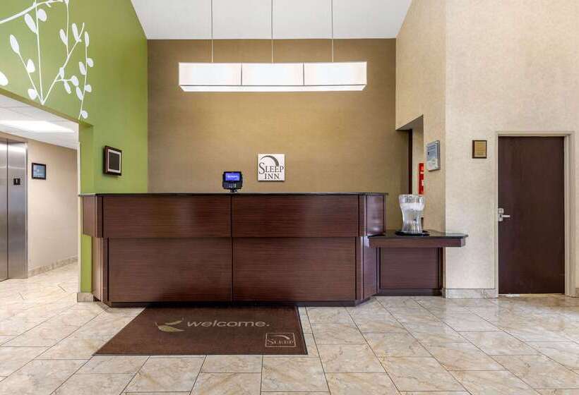 ホテル Sleep Inn Near I 80 And I 94