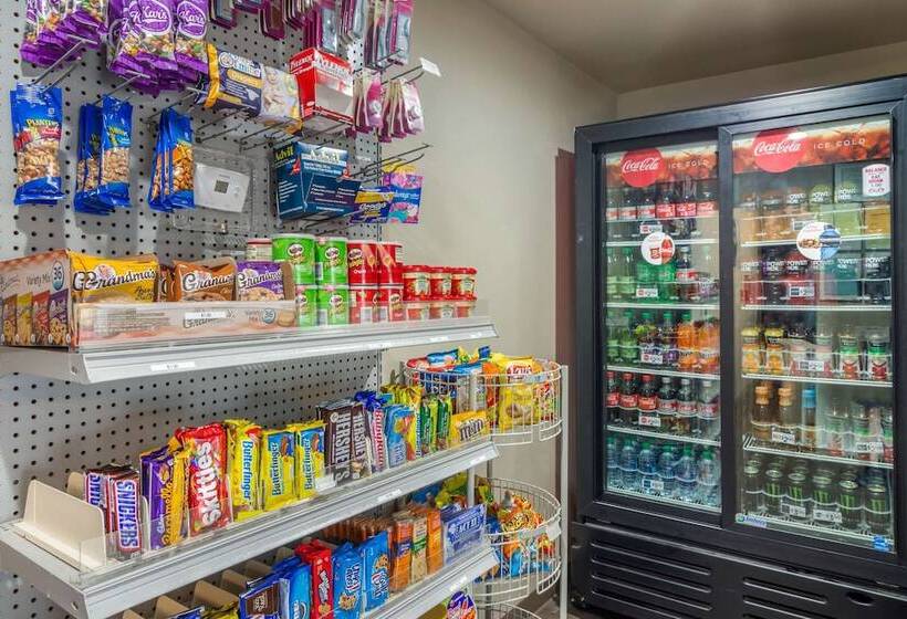 Отель Comfort Inn Marietta Atlanta Near Ballpark Galleria