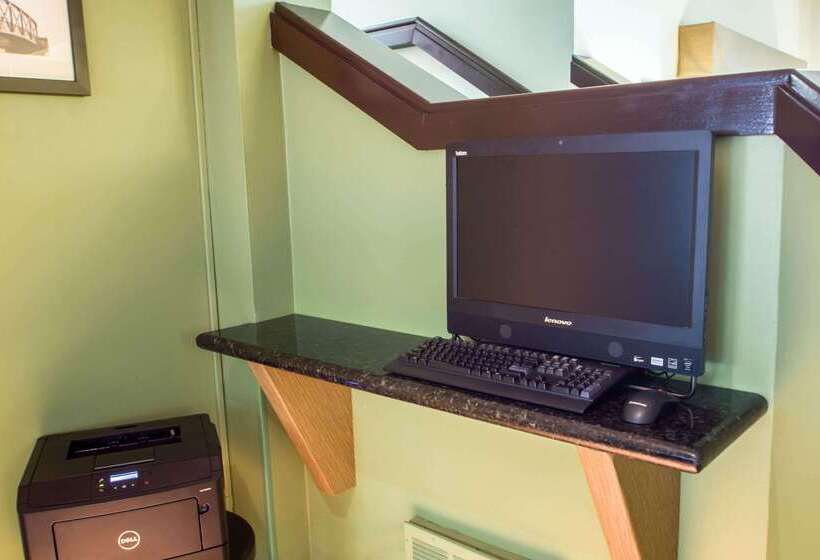 ホテル Sleep Inn Miami Airport