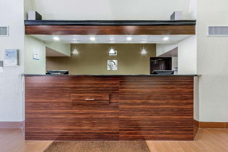 فندق Sleep Inn Near Busch Gardens   Usf