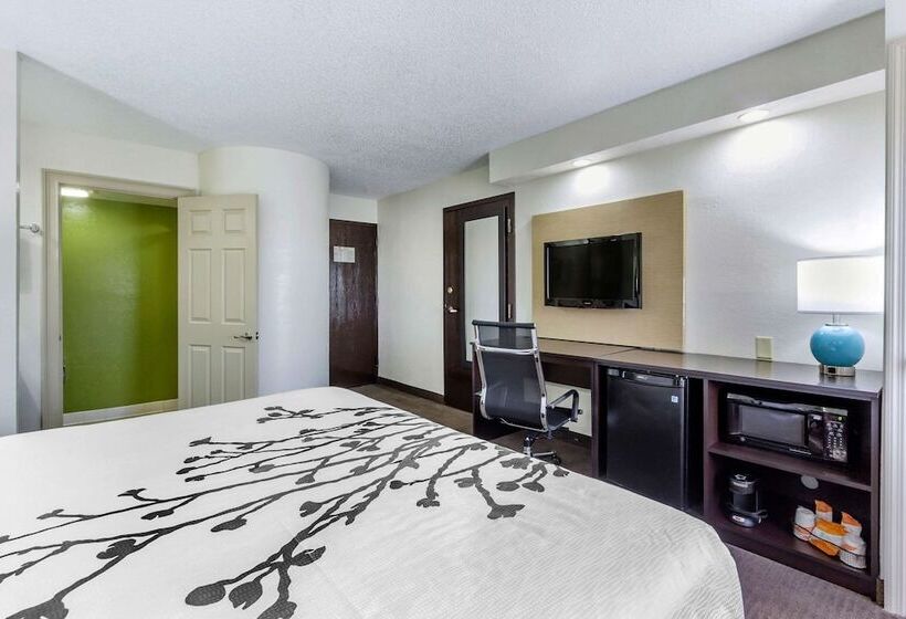 فندق Sleep Inn Near Busch Gardens   Usf