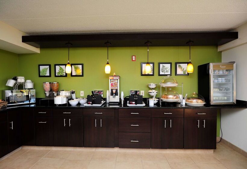 فندق Wingate By Wyndham Salisbury