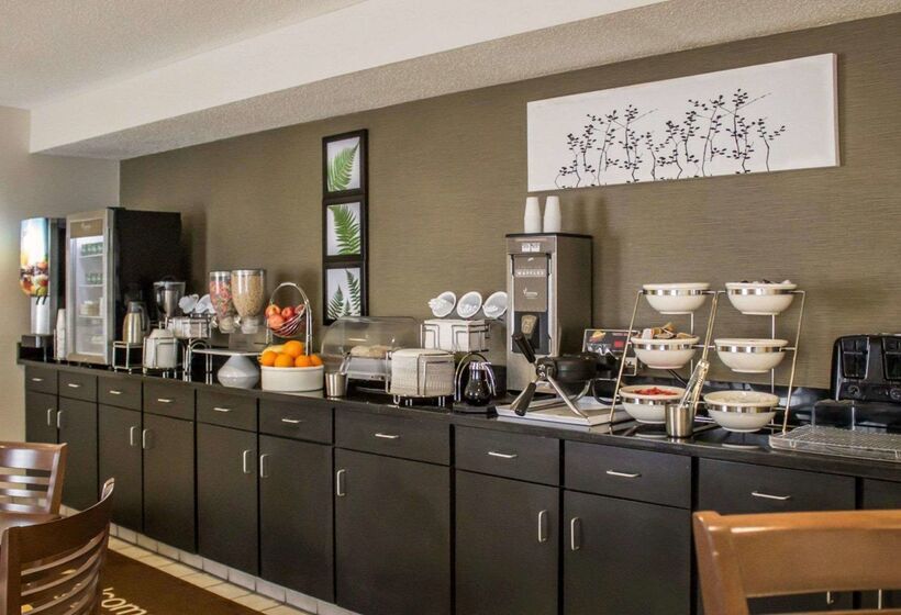 ホテル Sleep Inn Sandusky