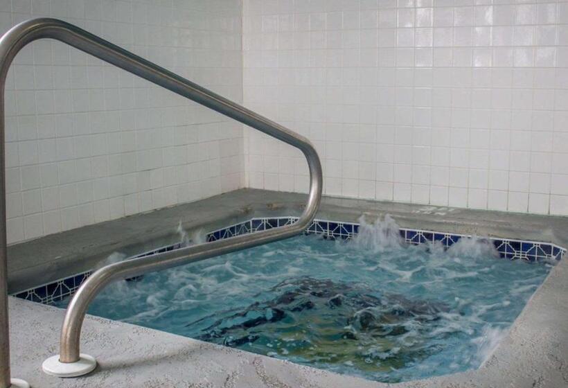 ホテル Sleep Inn Sandusky