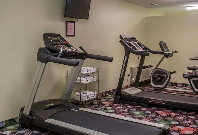 ホテル Sleep Inn Sandusky