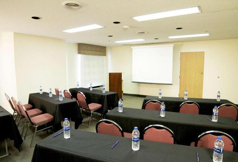 ホテル Sleep Inn Sandusky