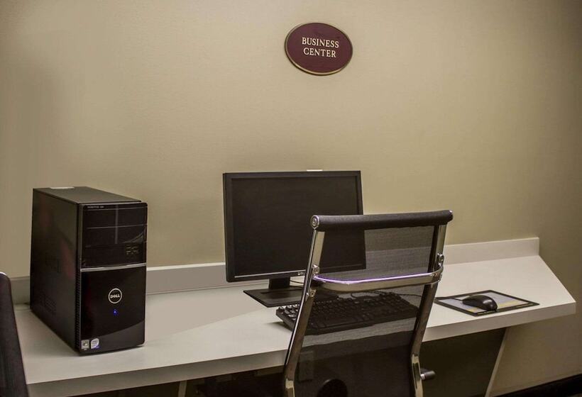 ホテル Sleep Inn Sandusky