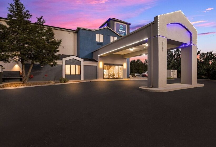 هتل Clarion Pointe Sevierville Pigeon Forge