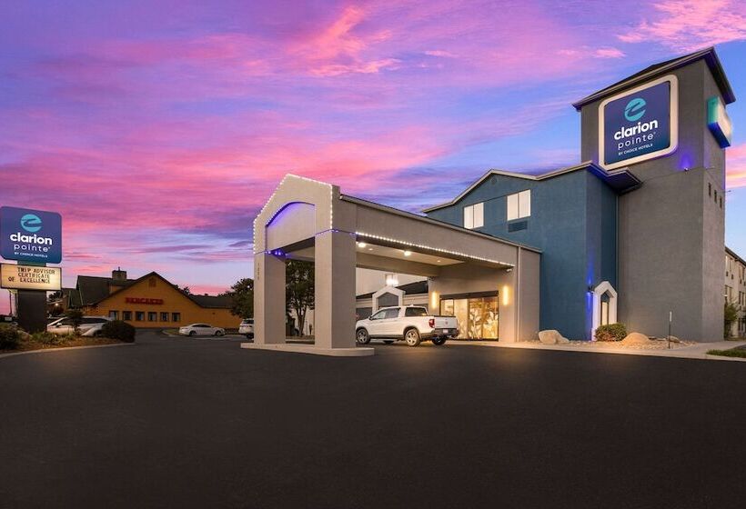 هتل Clarion Pointe Sevierville Pigeon Forge