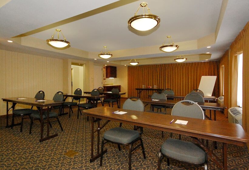 Отель Sleep Inn Springfield South I60 Near Medical District