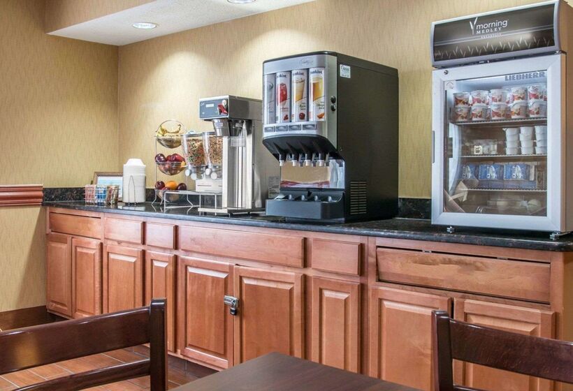 酒店 Sleep Inn & Suites