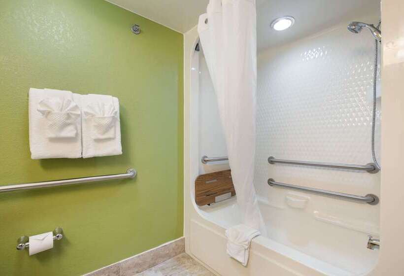 هتل Sleep Inn & Suites
