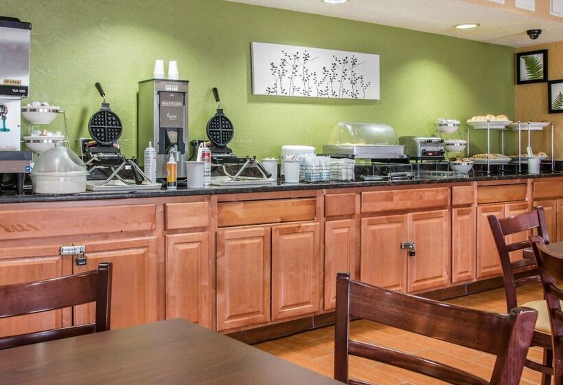هتل Sleep Inn & Suites