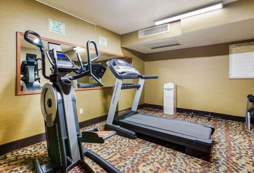 酒店 Sleep Inn & Suites