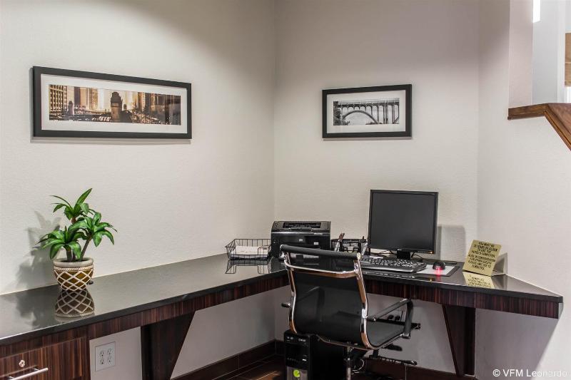 فندق Sleep Inn & Suites Spring Lake   Fayetteville Near Fort Liberty