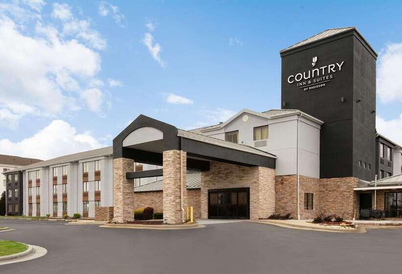 Отель Sleep Inn & Suites Near Halifax Regional Medical Center