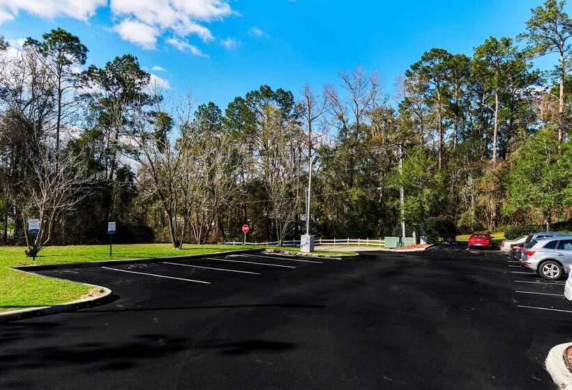 Bob Hotels Tallahassee   Boutique On Budget