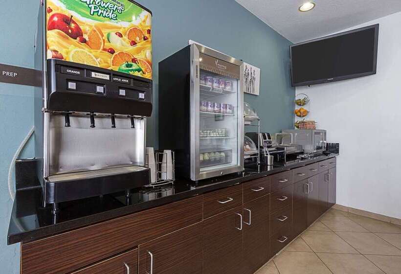 בית מלון כפרי La Vista Inn