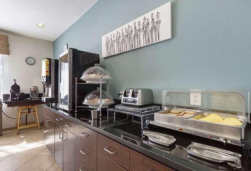 בית מלון כפרי La Vista Inn