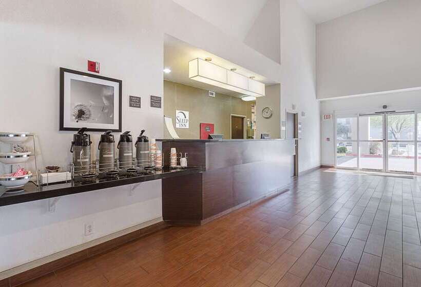 בית מלון כפרי La Vista Inn