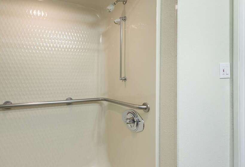 בית מלון כפרי La Vista Inn