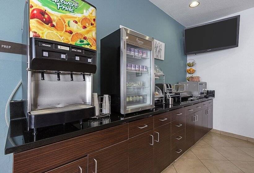 בית מלון כפרי La Vista Inn