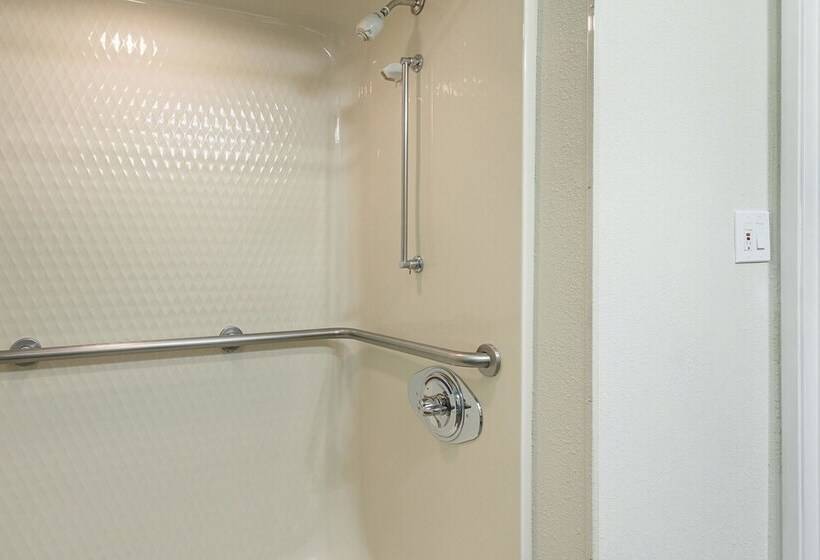 בית מלון כפרי La Vista Inn