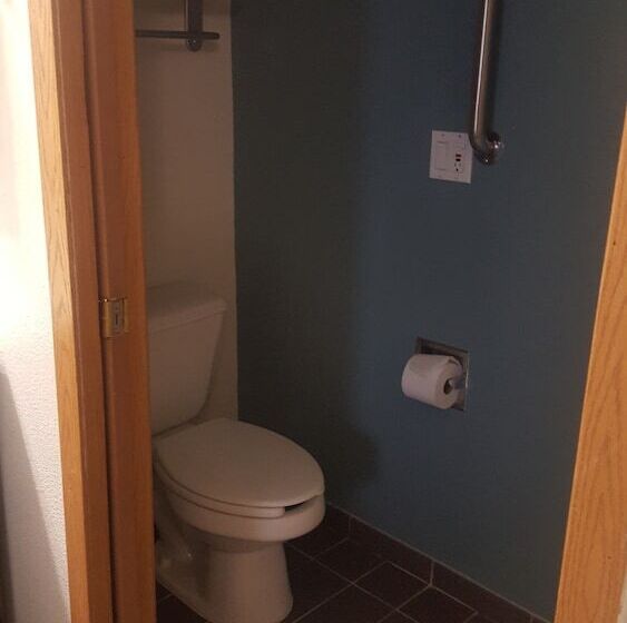 בית מלון כפרי La Vista Inn