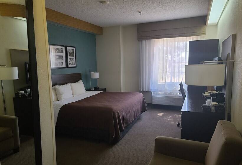 בית מלון כפרי La Vista Inn