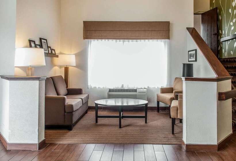 Отель Sleep Inn University