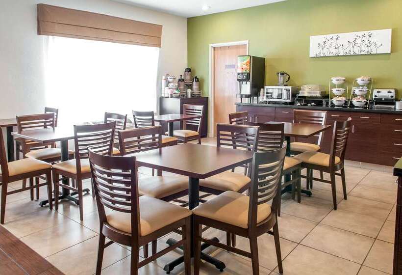 Отель Sleep Inn University