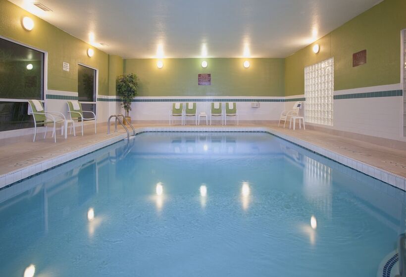 Отель Sleep Inn University