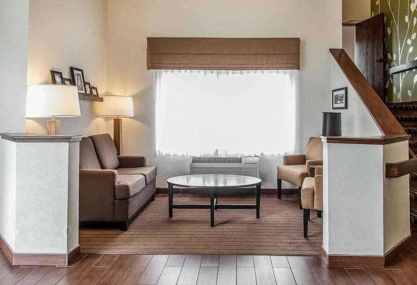 Отель Sleep Inn University