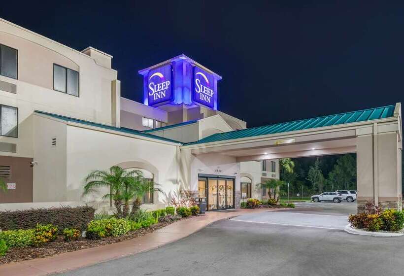 Spot X Hotel Tampa   Wesley Chapel By The Red Collection