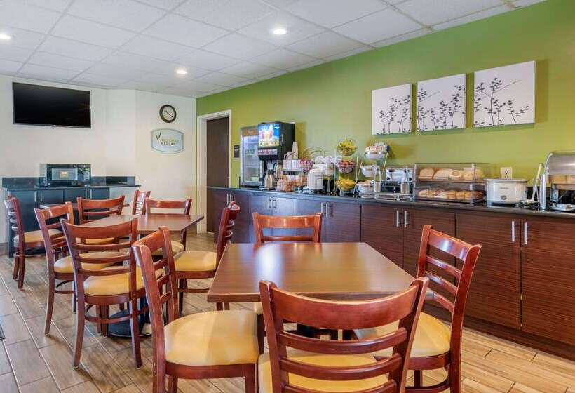 Spot X Hotel Tampa   Wesley Chapel By The Red Collection