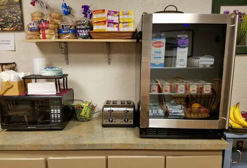 בית מלון כפרי Soldotna Inn