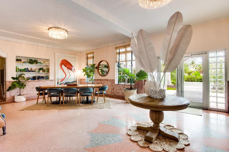 ホテル South Beach