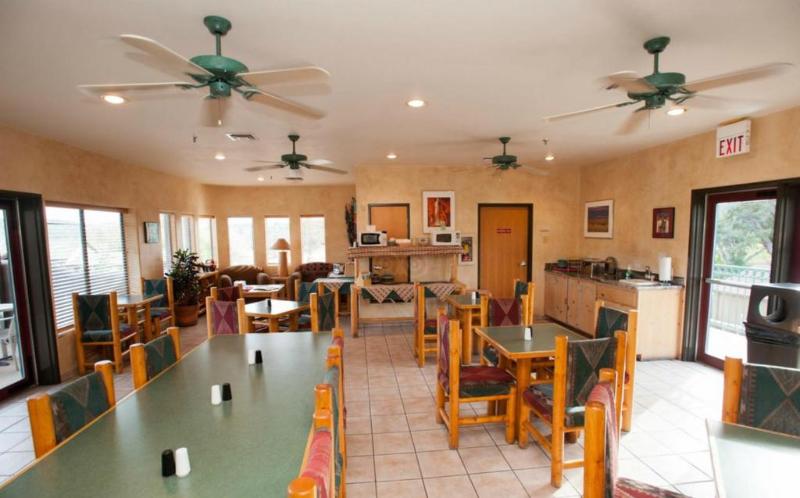 هتل Southwest Inn At Sedona