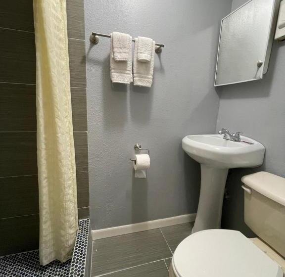 호텔 Southwind Inn