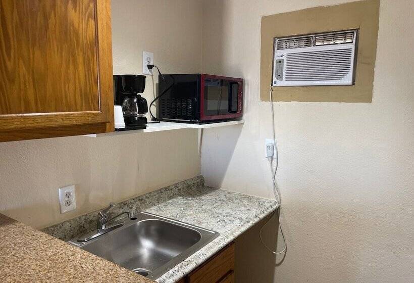 호텔 Southwind Inn