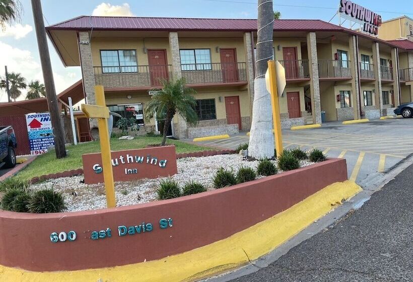 호텔 Southwind Inn