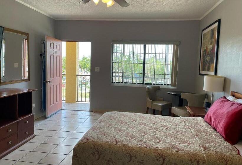 호텔 Southwind Inn