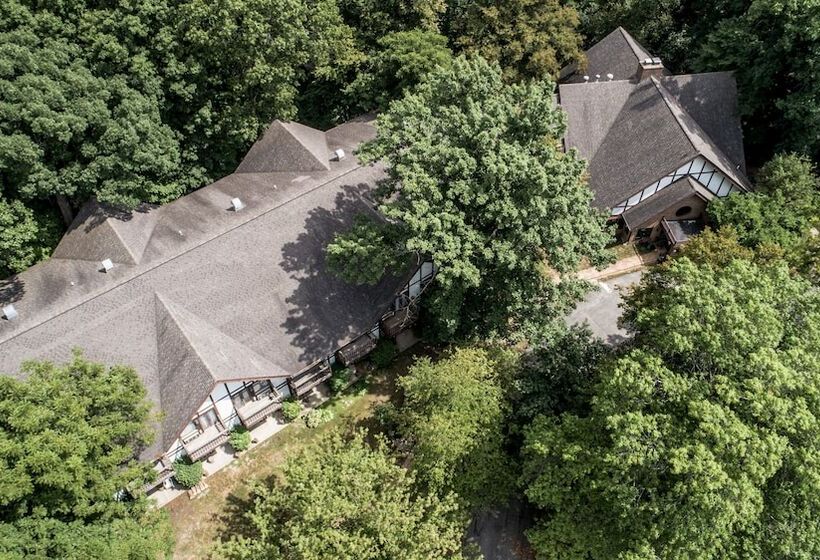 فندق Spring House Inn