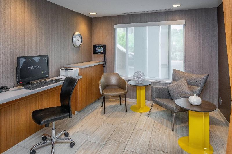 فندق Springhill Suites Anchorage Midtown