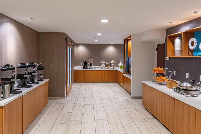 فندق Springhill Suites Anchorage Midtown