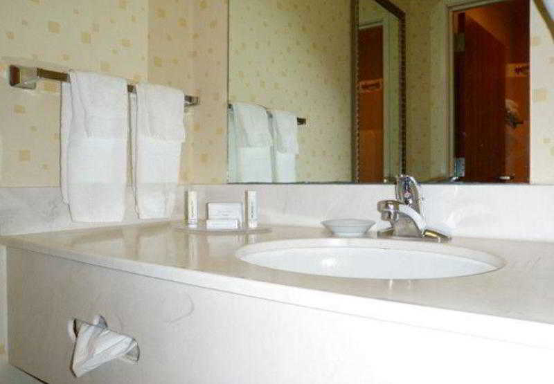 هتل Springhill Suites By Marriott Bentonville