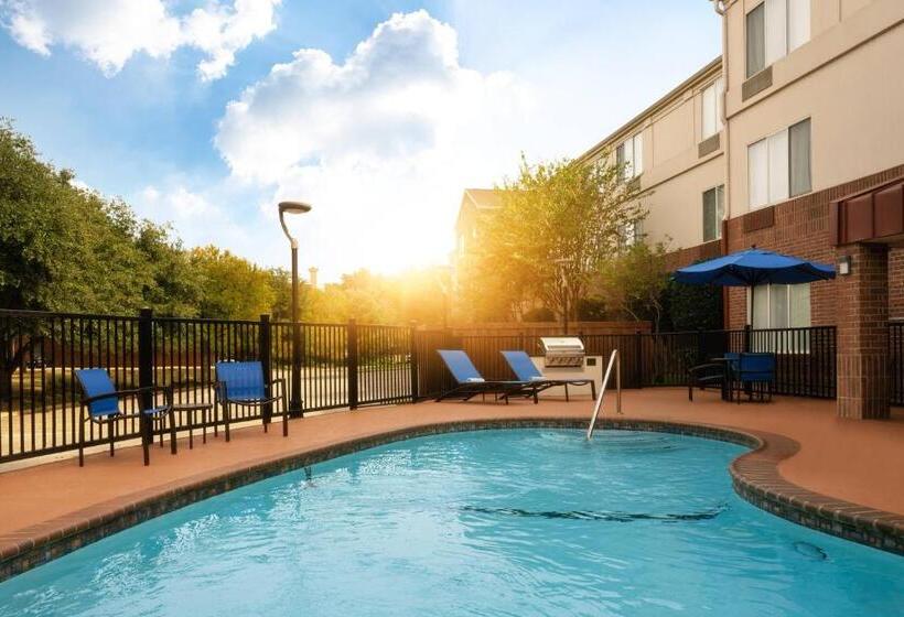 فندق Springhill Suites Dallas Arlington North