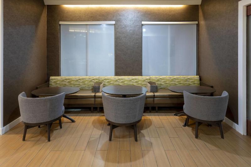 호텔 Springhill Suites Rochester Mayo Clinic Area/saint Marys