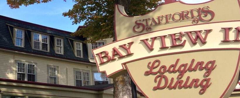 فندق Stafford's Bay View Inn