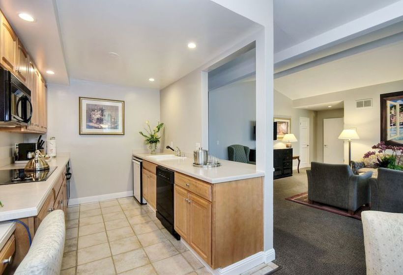 فندق Stanford Terrace Inn